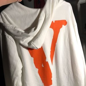 Sweater Vlone $220